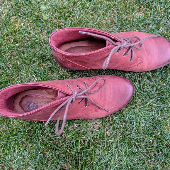 Woman's Rockport Aria boots - Picture 2 of 4